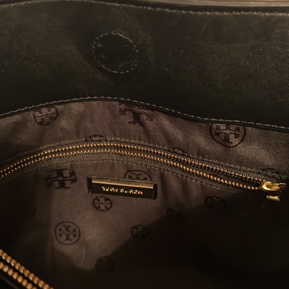 Authentic Tory Burch Black Purse - Picture 9 of 10
